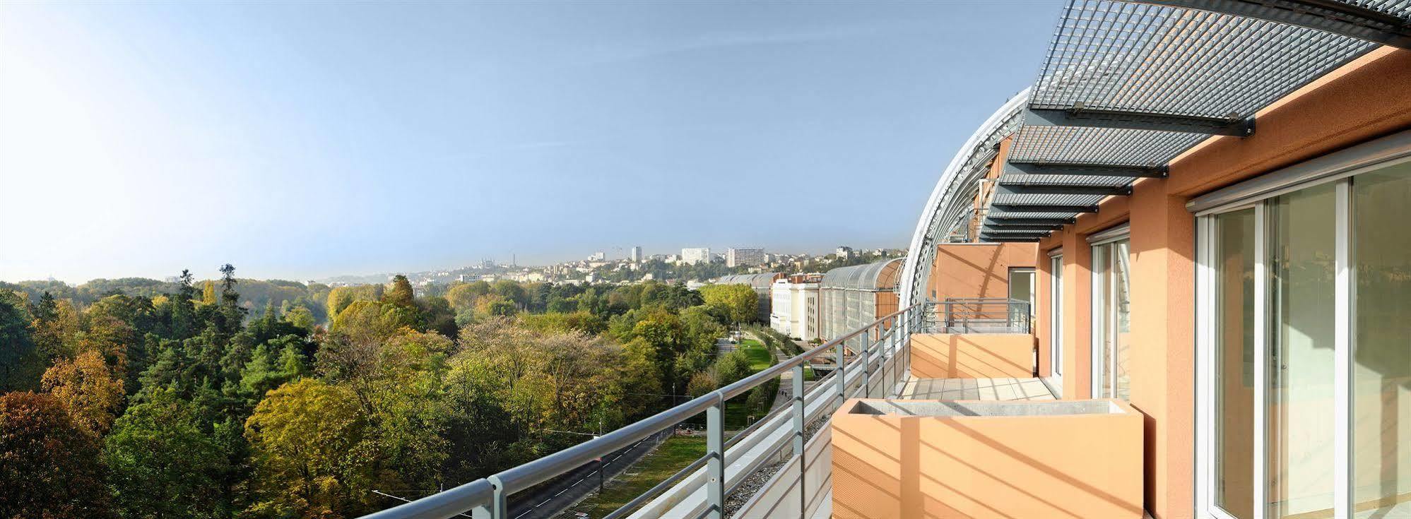 Residence Montempo Lyon Cite Internationale Екстер'єр фото